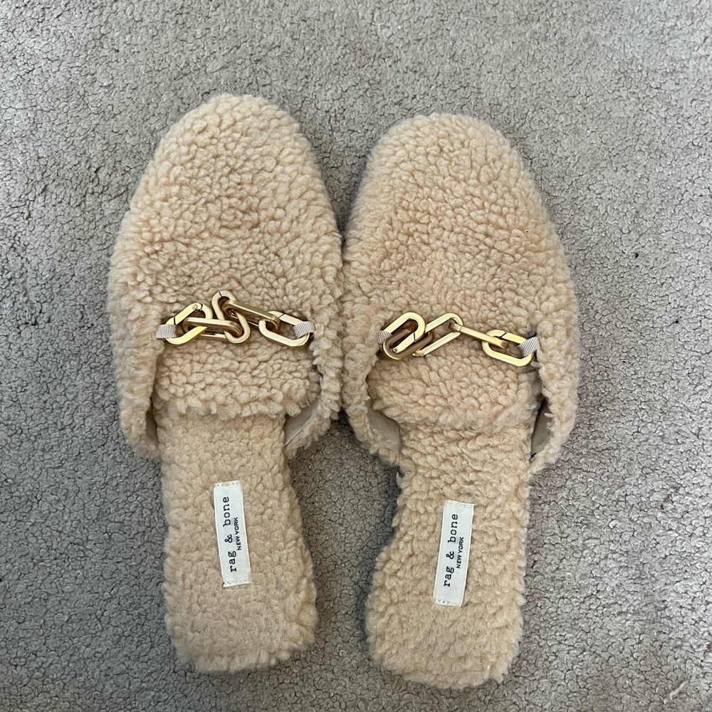 Size 9 Rag and Bone Essex Sherpa Slide **BRAND NEW NEVER WORN**